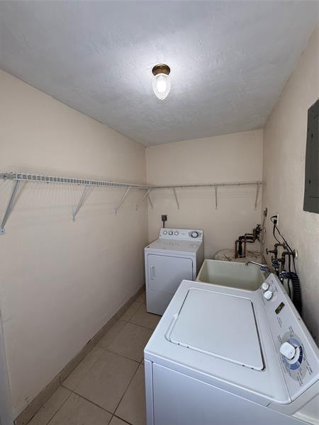 Building Photo - 7508 NW 67th Ave