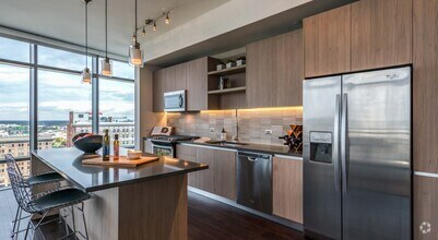 Building Photo - Experience Luxury + 1 Month Free Rent!