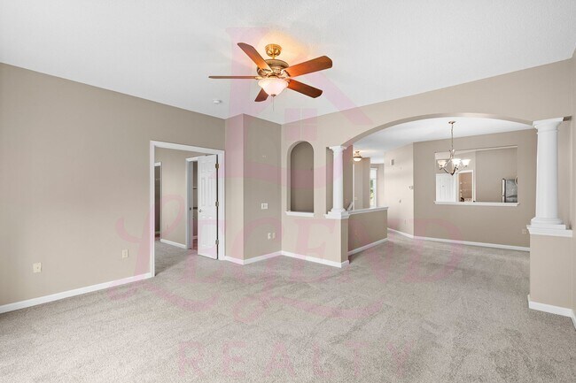 Building Photo - Charming 2-Bed Villa with Golf Views in Heritage of Hawk Ridge