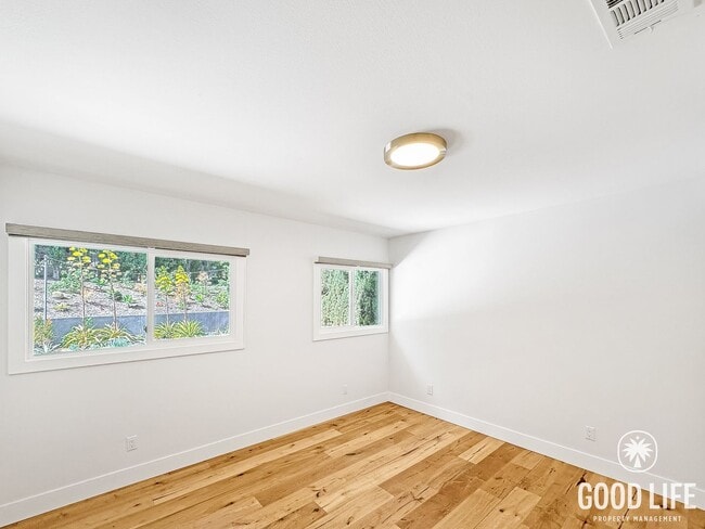 Building Photo - Stunning 3BR Home in Santa Ana with Private  Large Yard, Modern Upgrades & 2-Car Garage