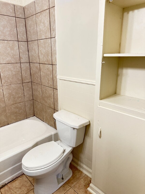 Building Photo - 3679 Southland Dr