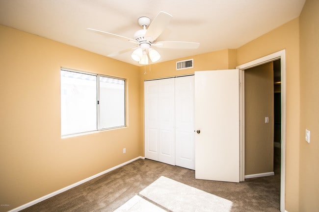 Building Photo - 17418 N 46th Pl