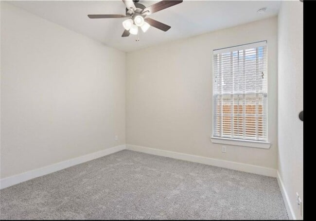 Building Photo - 4002 Heru Ct