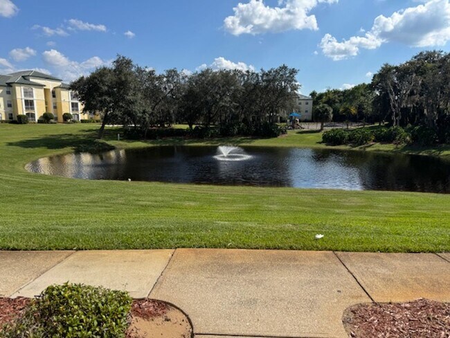 Building Photo - 2 Bedroom Condo For Rent in Kissimmee in L...