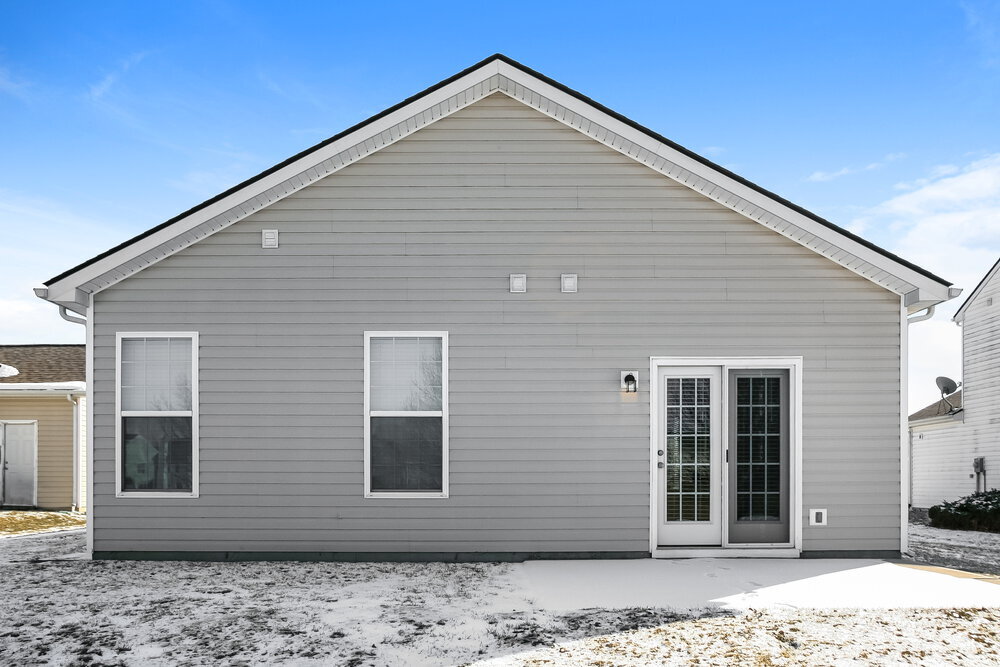 Building Photo - 3400 Roundlake Lane