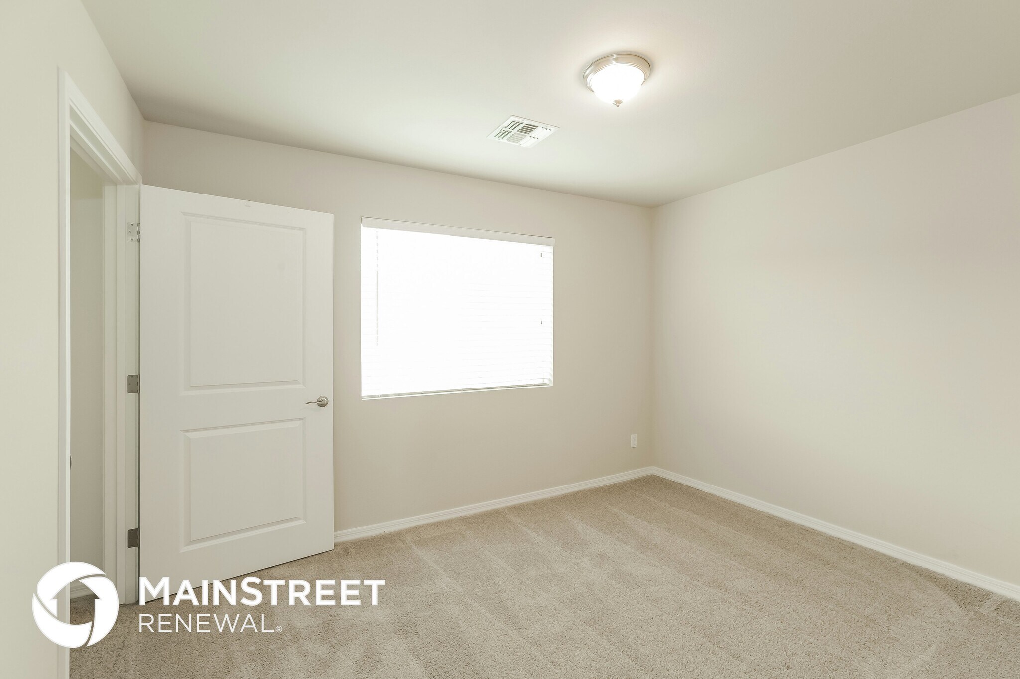 Building Photo - 2000 N 36th St