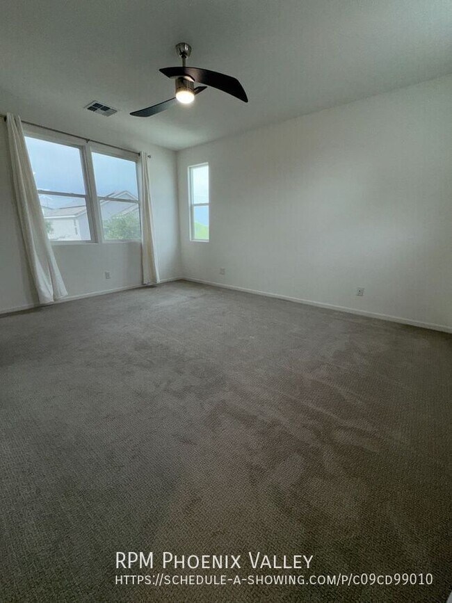 Building Photo - 383 N 157th Ln