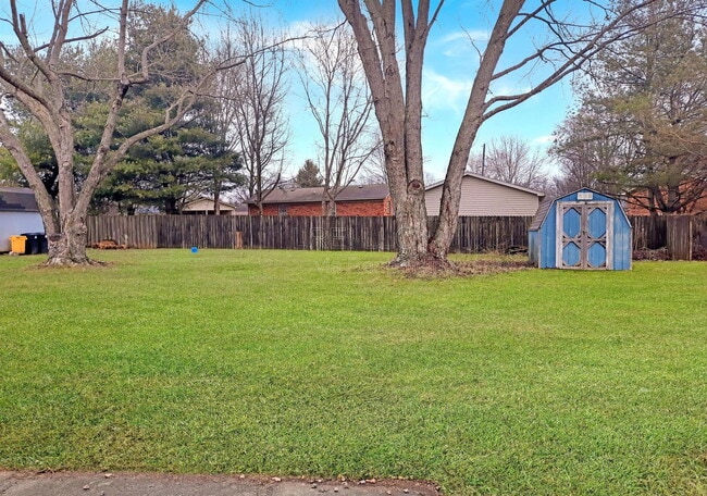 Building Photo - 171 Springhill Dr