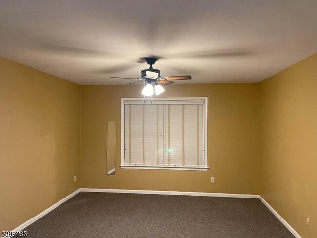 Building Photo - 420 Stratford Pl