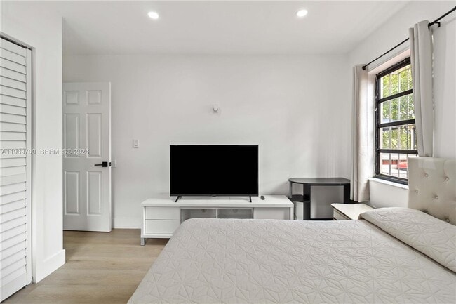 Building Photo - 12241 SW 24th Terrace