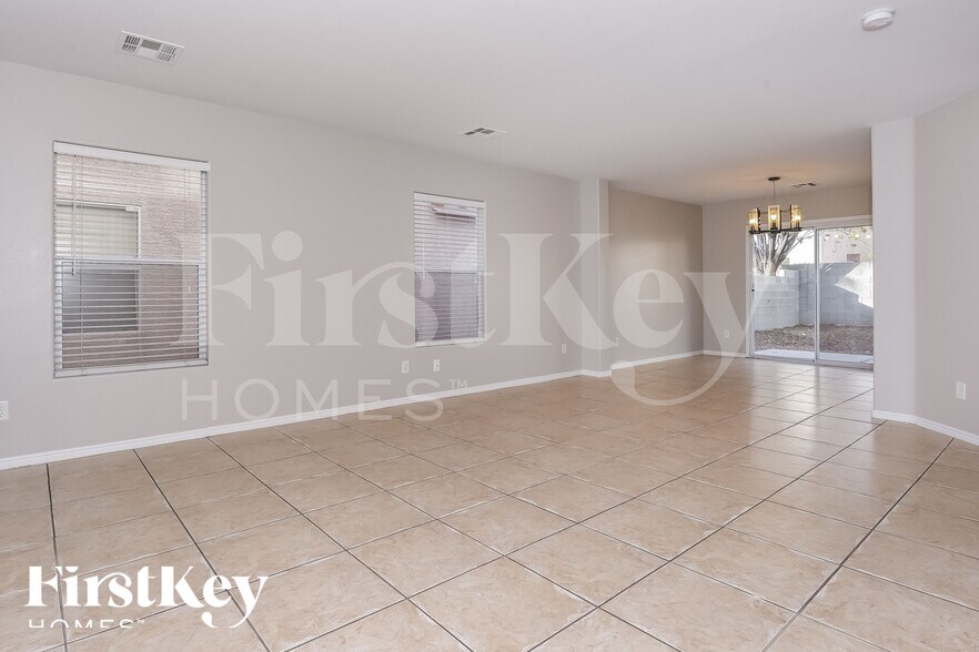 Building Photo - 3963 Golden Prairie Ct