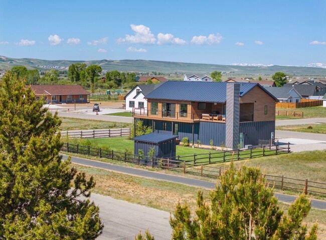 Building Photo - 1205 Trails Creek Ave