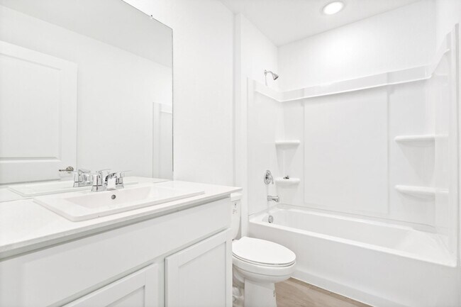 Building Photo - 3 Bedroom/2 Bath Vida Subdivision