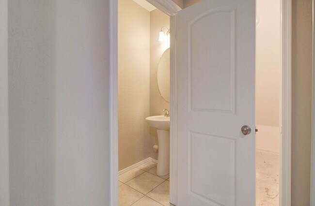 Building Photo - 42098 W Balsa Dr