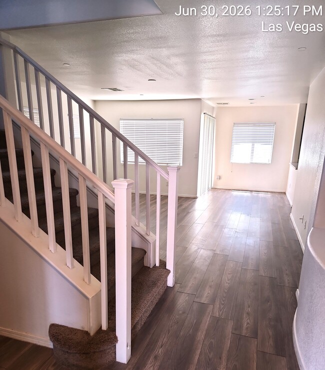 Building Photo - 4141 Chamisa Cove St