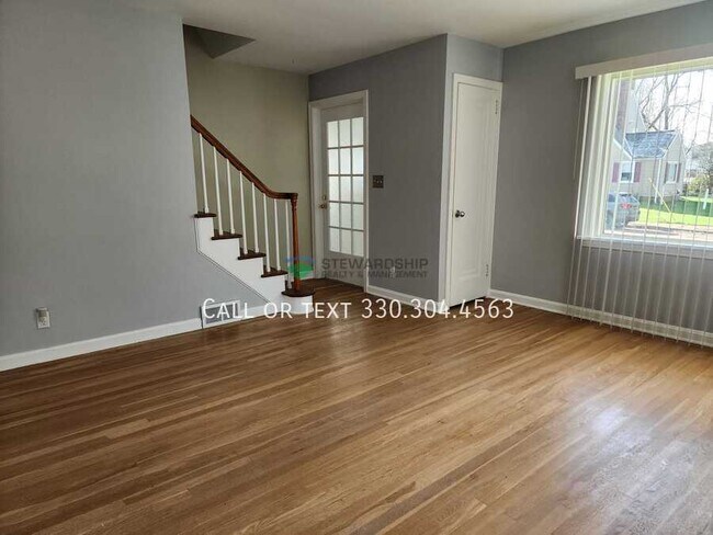 Building Photo - 2135 Dennison Pl NW