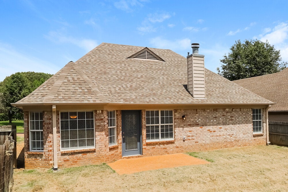 Building Photo - 7203 Amberly Way Dr