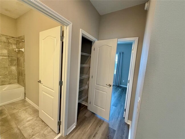 Building Photo - 15060 Andrew Aly