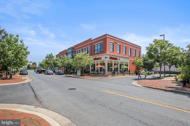 Building Photo - 12824 Clarksburg Square Rd