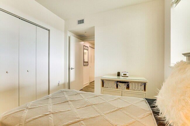 Building Photo - 2942 Frierson St