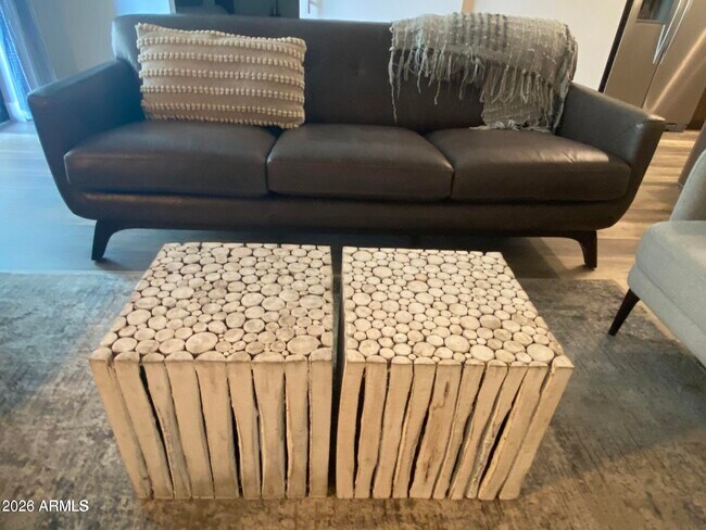 Building Photo - 7300 E Earll Dr