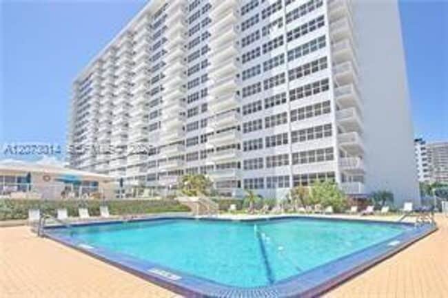 Building Photo - 4010 Galt Ocean Dr