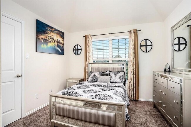 Building Photo - 10903 Kennowy Ct