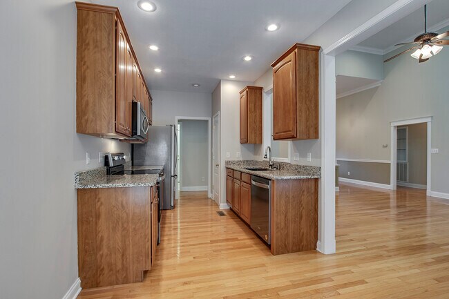 Building Photo - 115 Oligi Ln