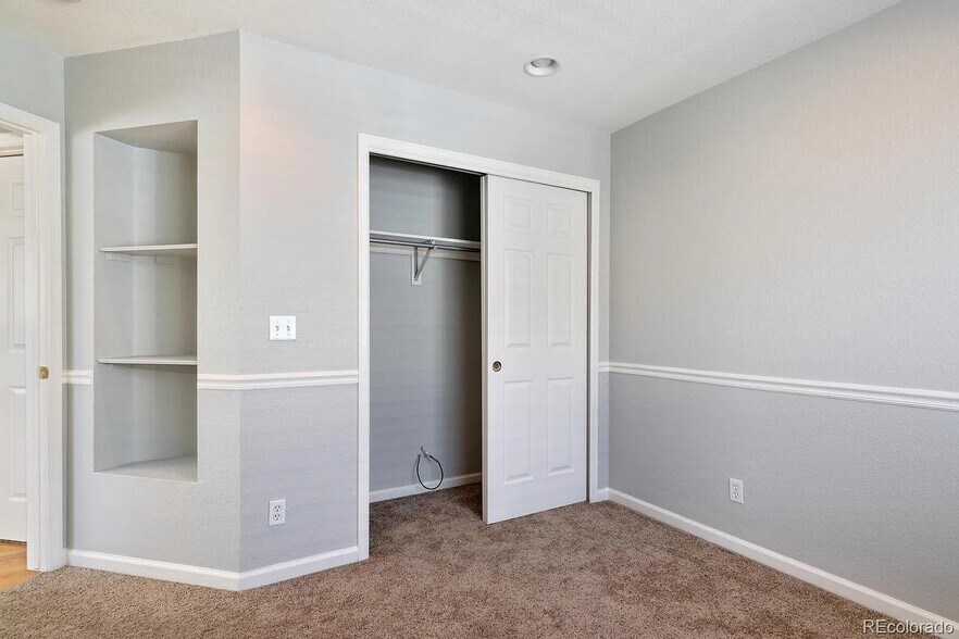 Building Photo - 8094 E Harvard Cir