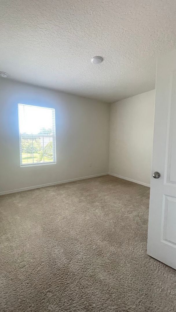 Building Photo - 1608 Primo Ct