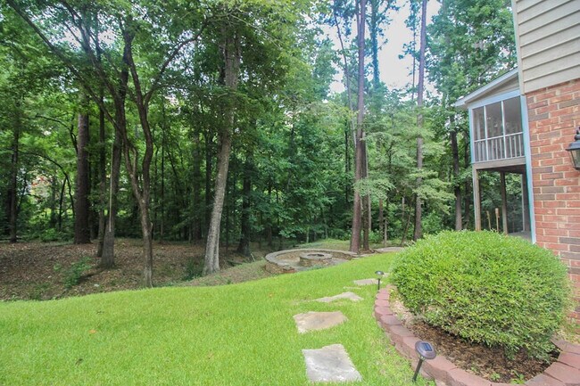 Building Photo - 4265 Deerwood Ln