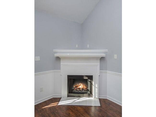 Building Photo - 7641 Pleasantville Way