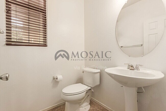 Building Photo - 40254 W Molly Ln