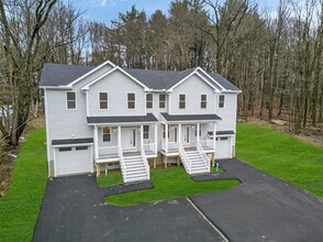 Building Photo - 72 Westboro Rd