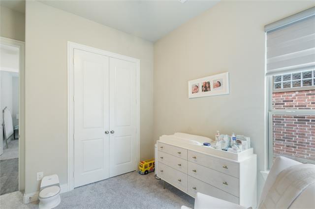 Building Photo - 4545 El Paso Dr