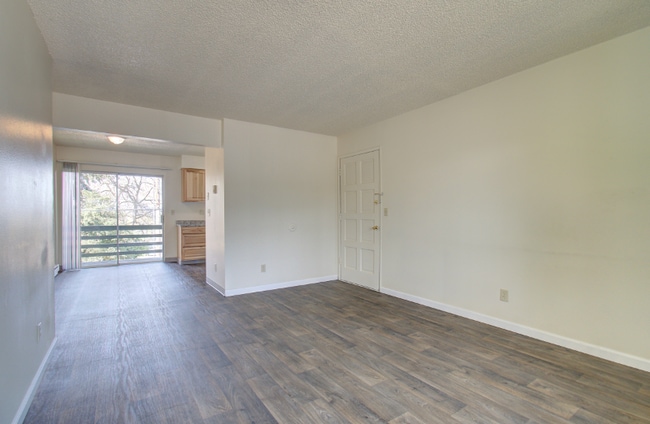 Building Photo - 3102 Harney St