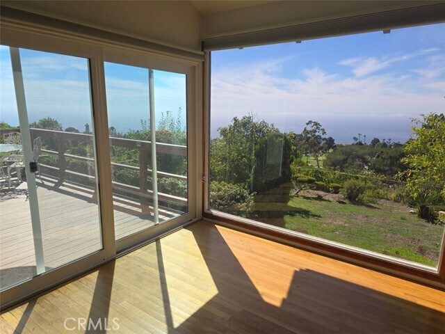 Building Photo - 6759 Alta Vista Dr