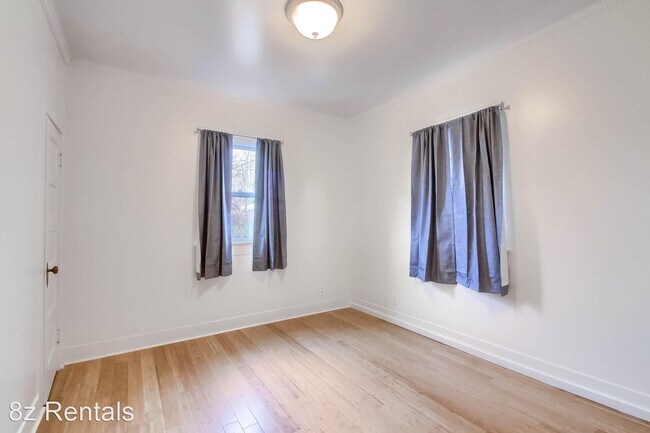 Building Photo - 3 br, 1 bath House - 3935 S Bannock St