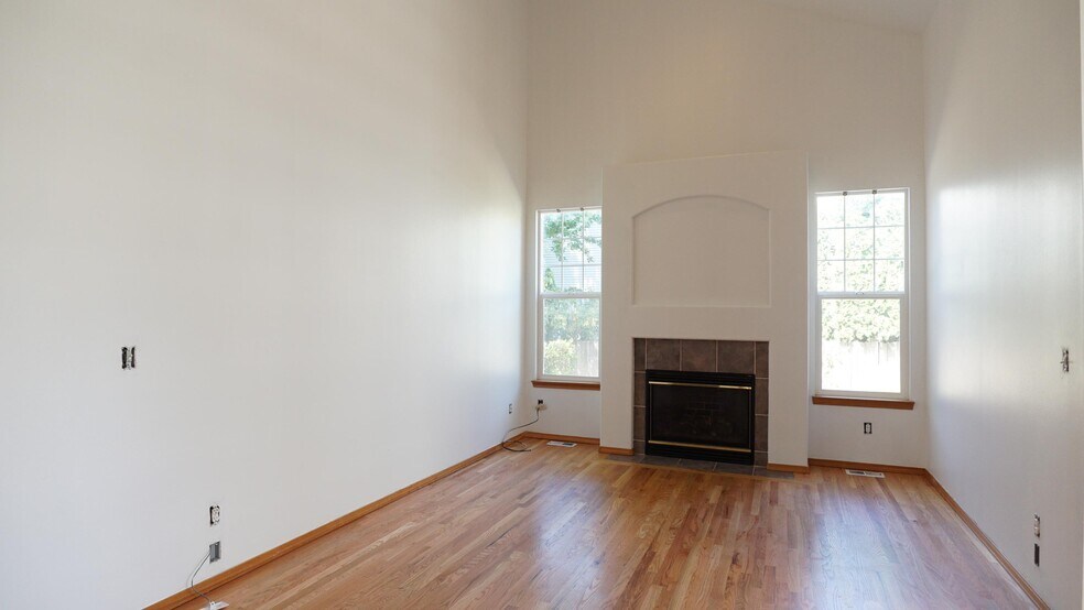 Building Photo - 3925 138th St SE