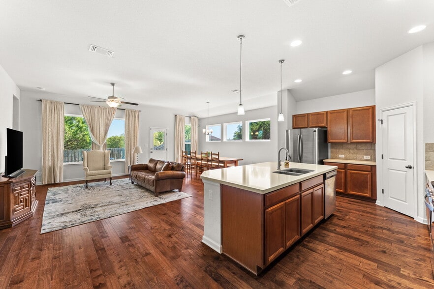 Building Photo - 489 Bridgestone Way