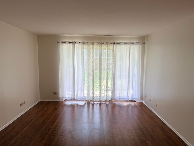 Building Photo - 251 Coventry Cir