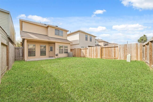 Building Photo - 6702 Honey Harvest Ln