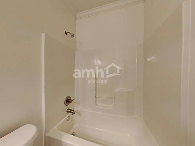 Building Photo - 1514 Dewsbury Dr