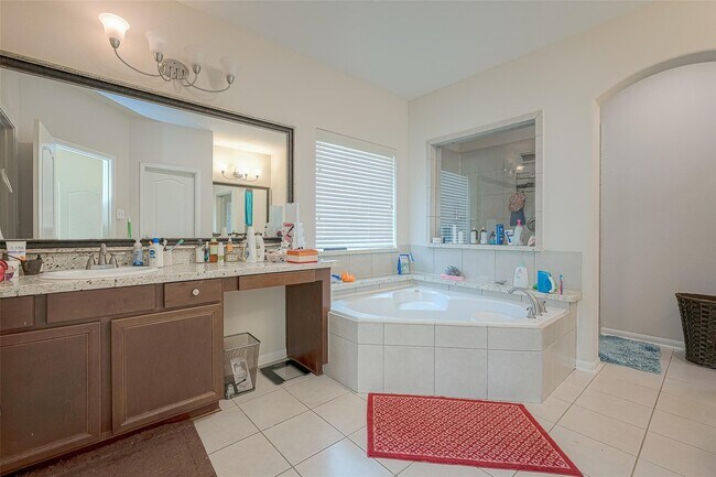 Building Photo - 4219 Reagan Ridge Ct