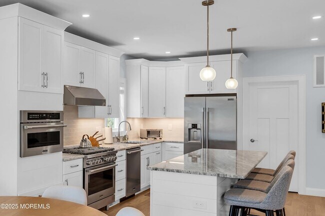 Building Photo - 1503 Grand Central Ave