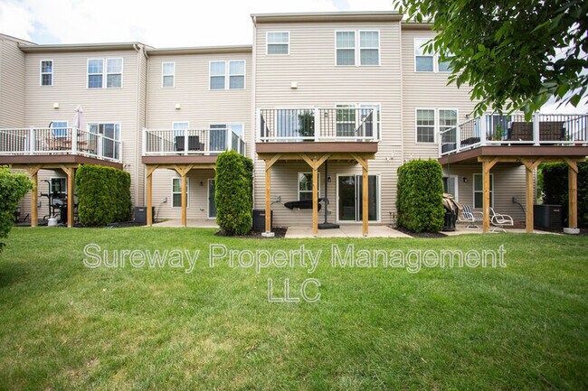Building Photo - 172 Fela Dr