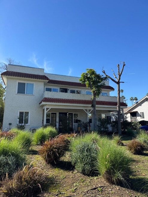 Building Photo - 101 S Cordova St