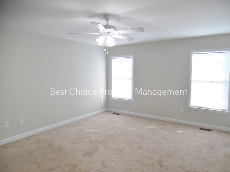 Building Photo - 2 Autumn Creek Way