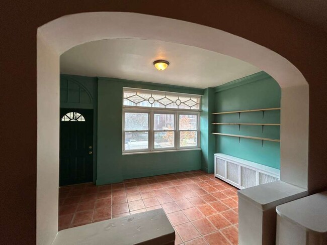 Building Photo - 4747 Sansom St