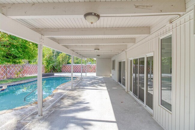 Building Photo - 4308 Adams St